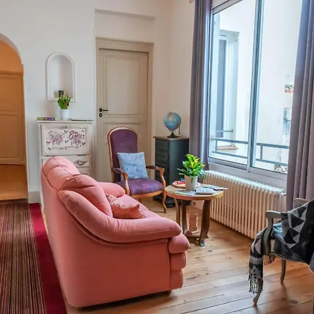 La Maison Duffour D'hotes Avec Petit Dejeuner לינה וארוחת בוקר Tonneins