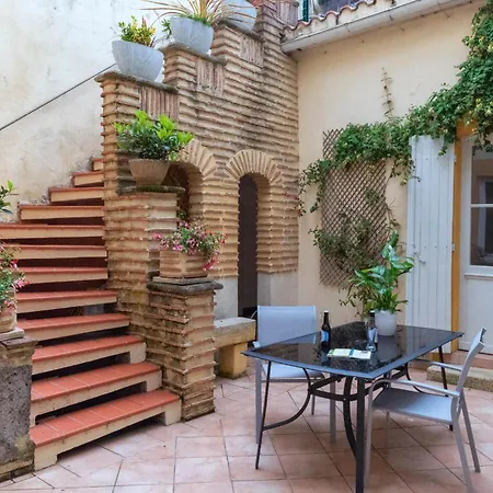 La Maison Duffour D'hotes Avec Petit Dejeuner Bed & Breakfast 3*