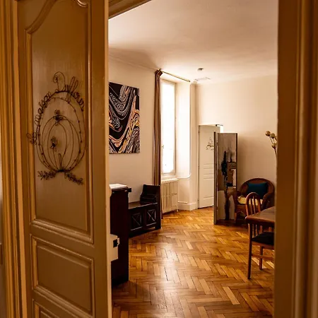 La Maison Duffour Couette-café
