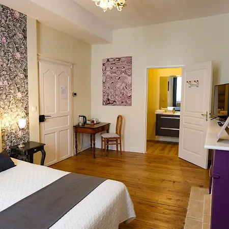 La Maison Duffour D'hotes Avec Petit Dejeuner 3*