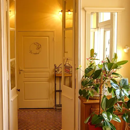 La Maison Duffour Couette-café 3*