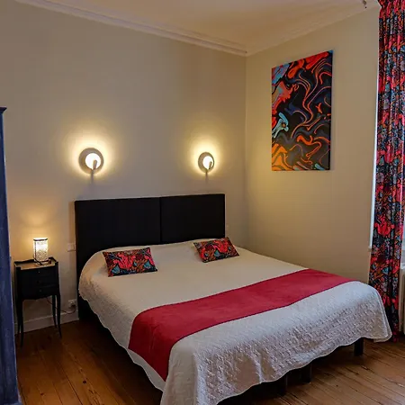 Couette-café La Maison Duffour 3*