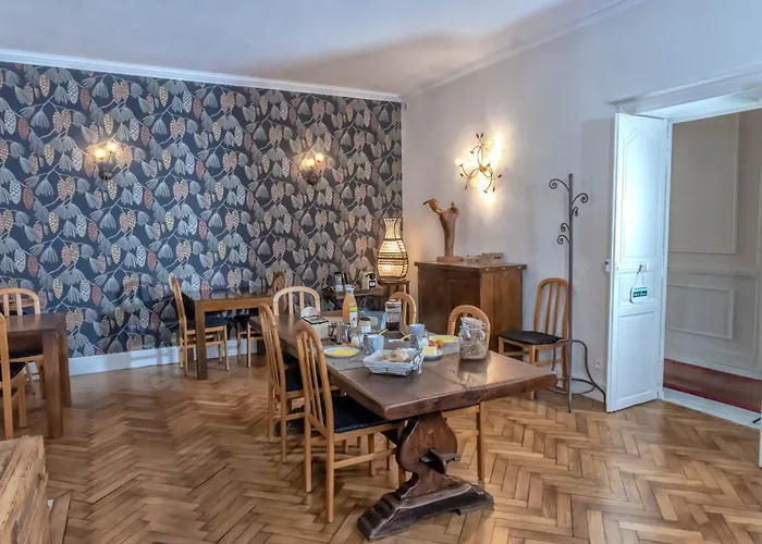 La Maison Duffour D'hotes Avec Petit Dejeuner فندق مبيت وإفطار 3*