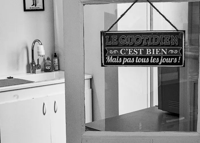 La Maison Duffour D'hotes Avec Petit Dejeuner فندق مبيت وإفطار Tonneins