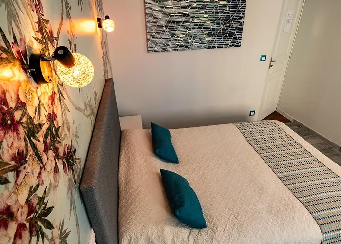 La Maison Duffour D'hotes Avec Petit Dejeuner فندق مبيت وإفطار 3*